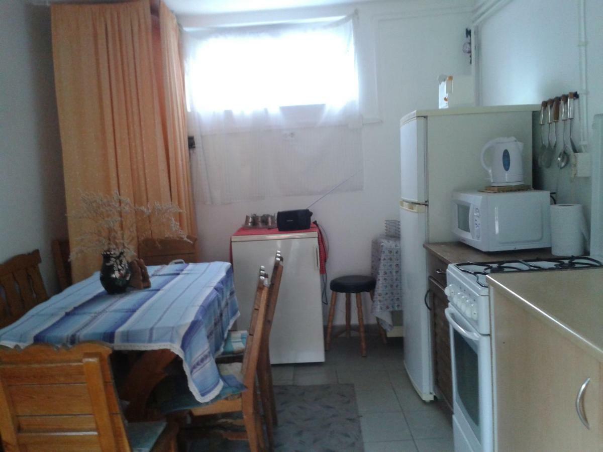 Sarkadi Apartman Hajduszoboszlo Exterior foto
